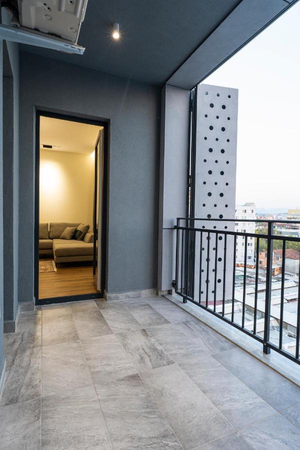 Cane Apartment Emerald Tirana Exteriör bild